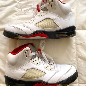 AIR JORDAN 5 'FIRE RED' 2013